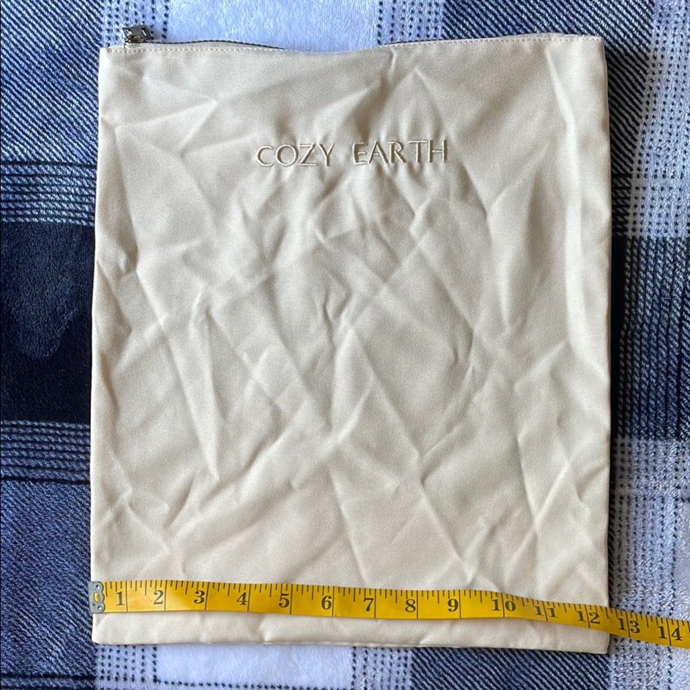 Cozy Earth‎ Bag